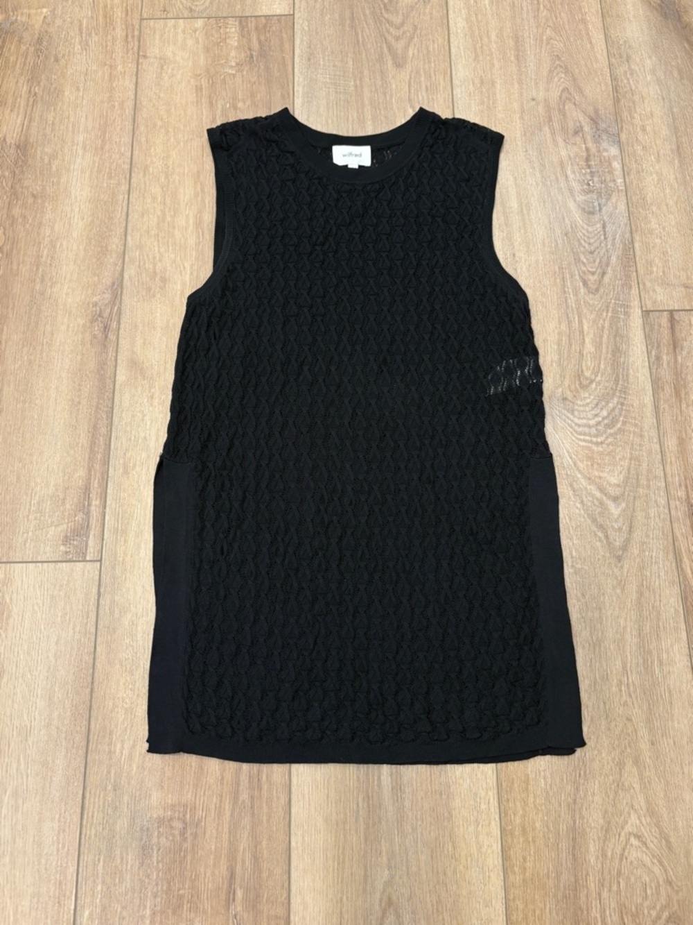 🌟WILFRED🌟 ARITZIA CROCHET LACE OPEN KNIT SLEEVELESS TUNIC TANK BLACK SZ S